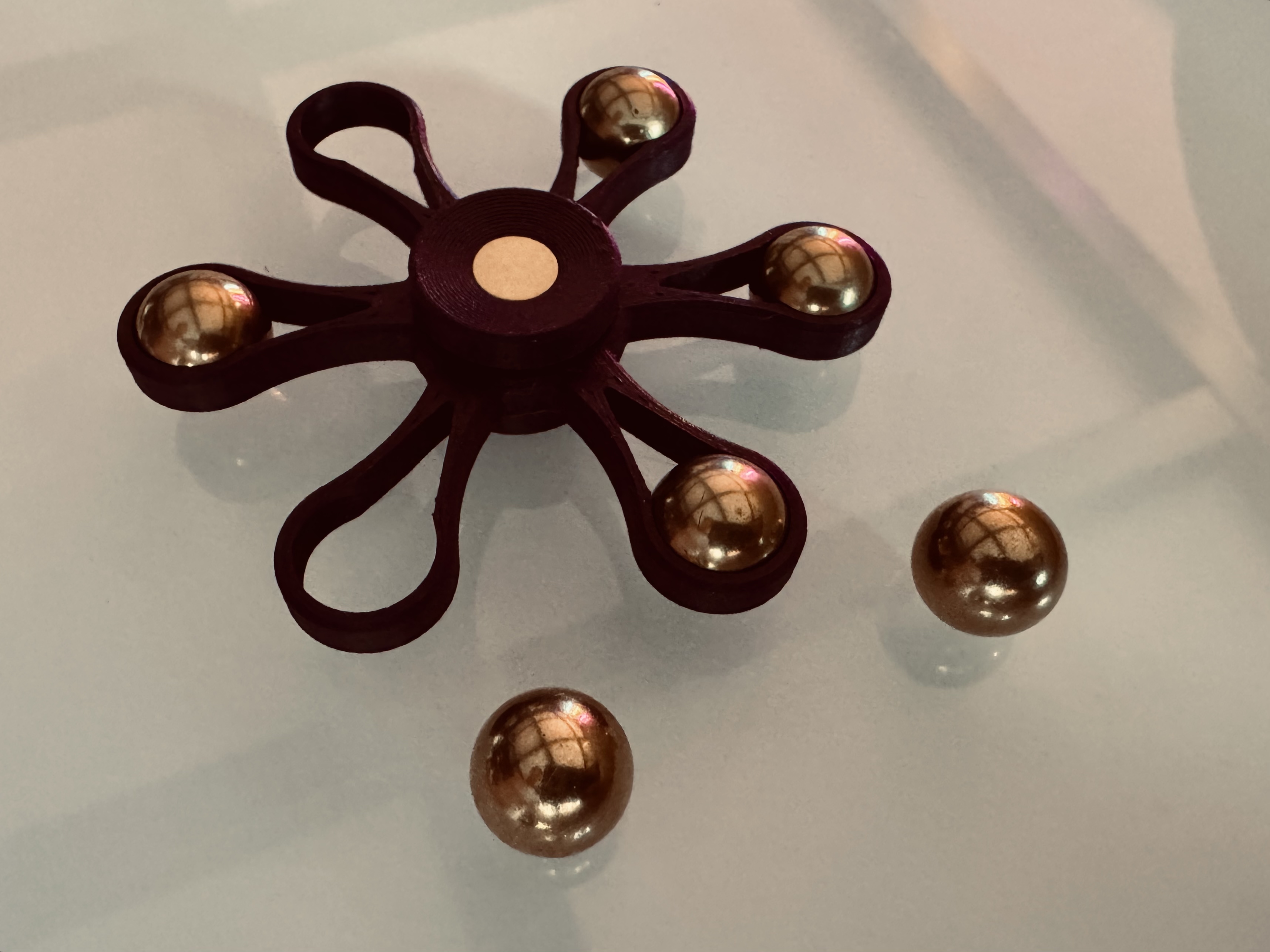 Figé Spinner Close-up